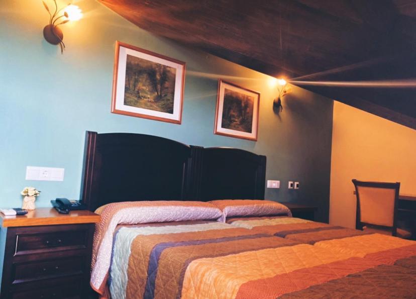 Hotel Rural El Verdenal Noceda del Bierzo Bagian luar foto