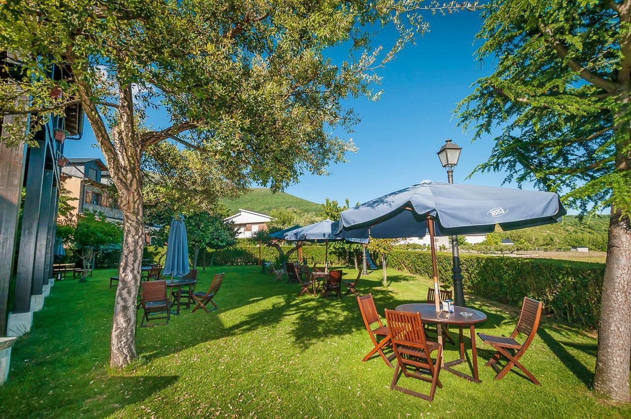 Hotel Rural El Verdenal Noceda del Bierzo Bagian luar foto