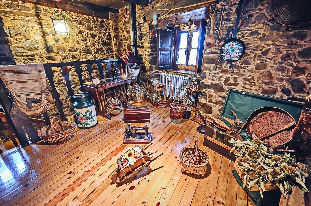 Hotel Rural El Verdenal Noceda del Bierzo Bagian luar foto
